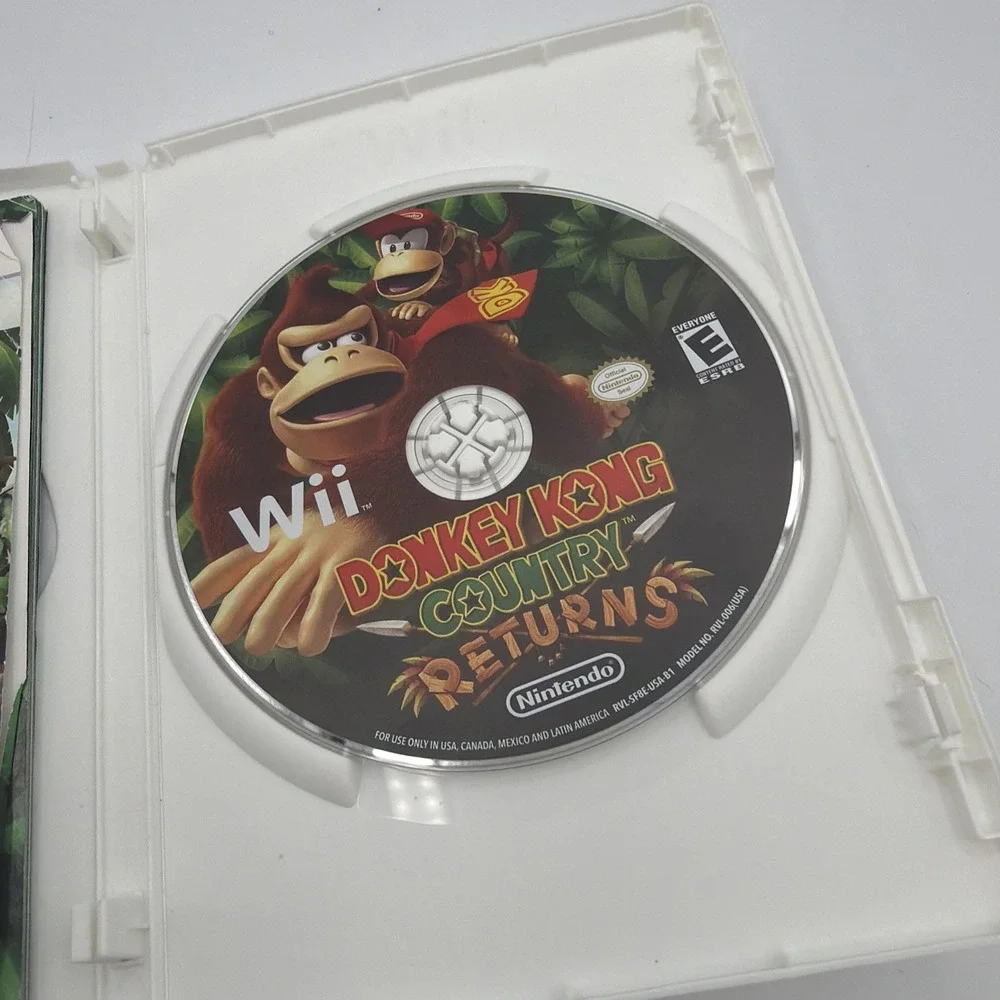 Nintendo Wii Donkey Kong Country Returns Video Game Disc & Manual Tested
